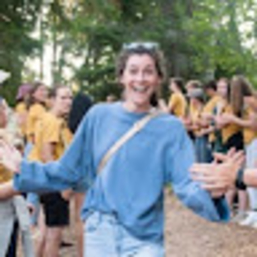 Meet your Posher, Becca